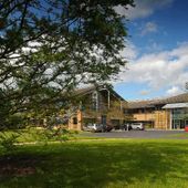 Foto de SPT Labtech de: We are based on the Melbourn Science Park, a lovely village location that is still only short commute from Cambridge, Royston and the surrounding areas.