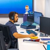 Foto de Critical TechWorks de: Office