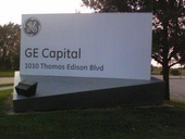 Foto de GE de: GE amid fields of Corn