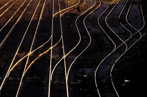 Foto de GE de: GE Transportation - Rail