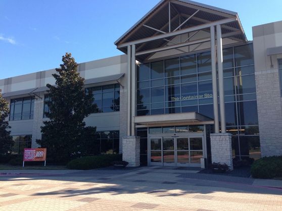 Foto de The Container Store de: Front Entrance