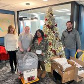Foto de Systems Evolution de: Cincinnati office giving back
